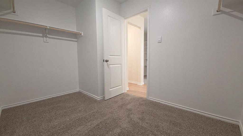 211 Desert Willow Drive, Royse City, TX 75189