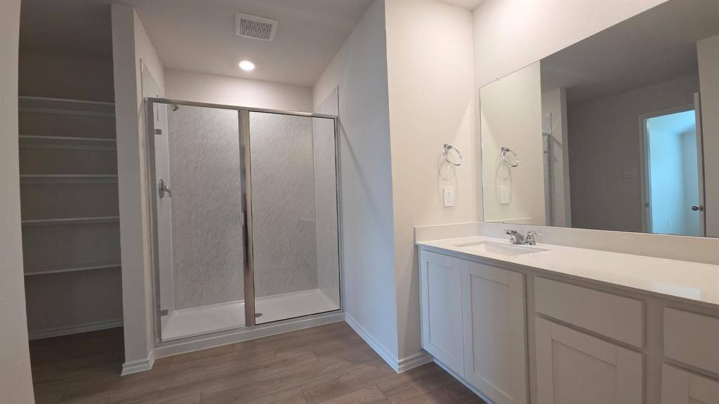 211 Desert Willow Drive, Royse City, TX 75189