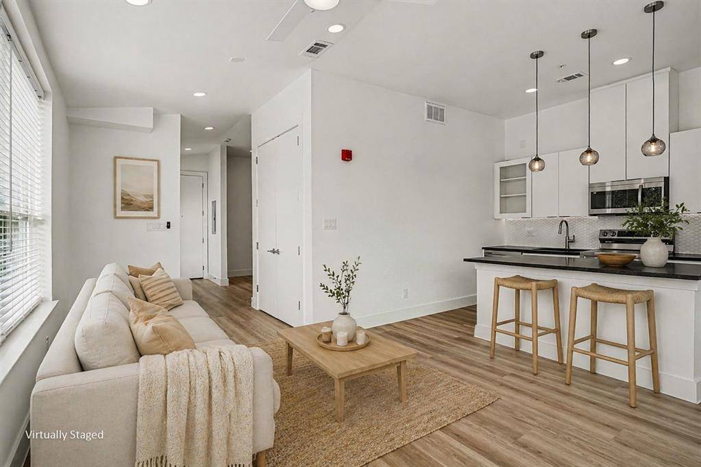 2217 N Fitzhugh Avenue #301, Dallas, TX 75204