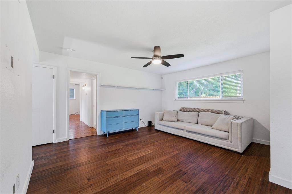 7208 Overhill Road, Fort Worth, TX 76116