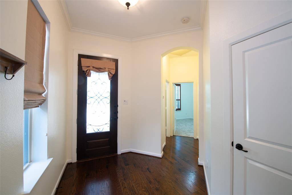 1008 Lone Ivory Trail, Arlington, TX 76005