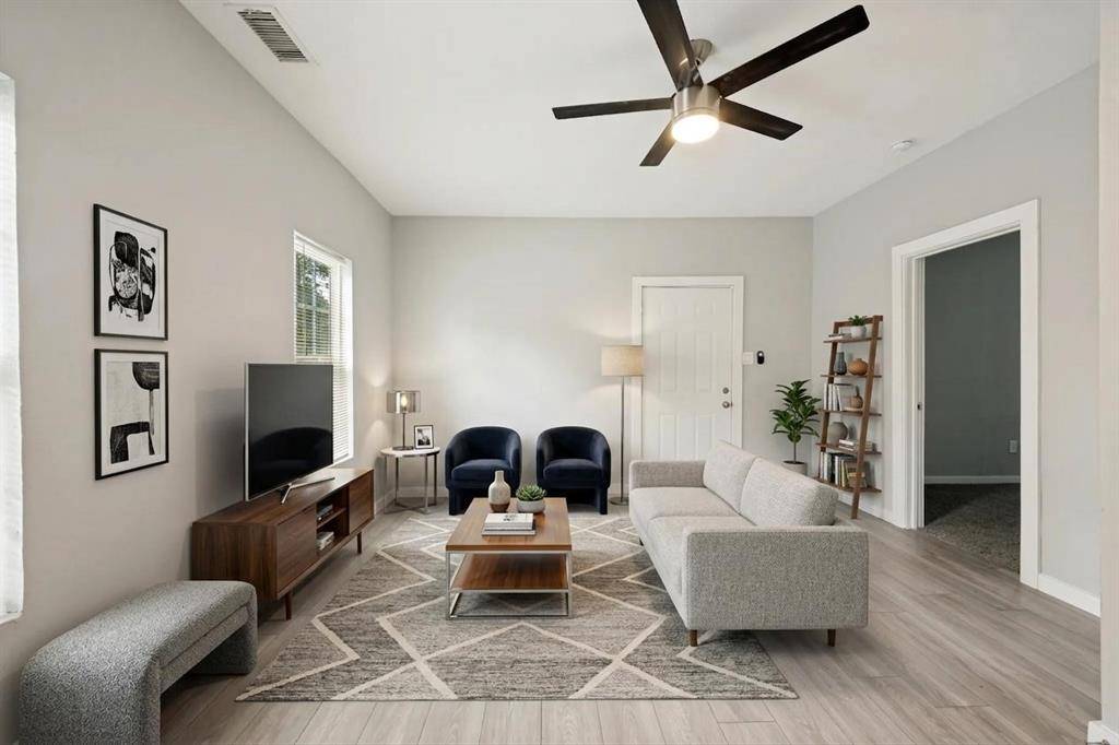 1245 Lowe Street, Fort Worth, TX 76110