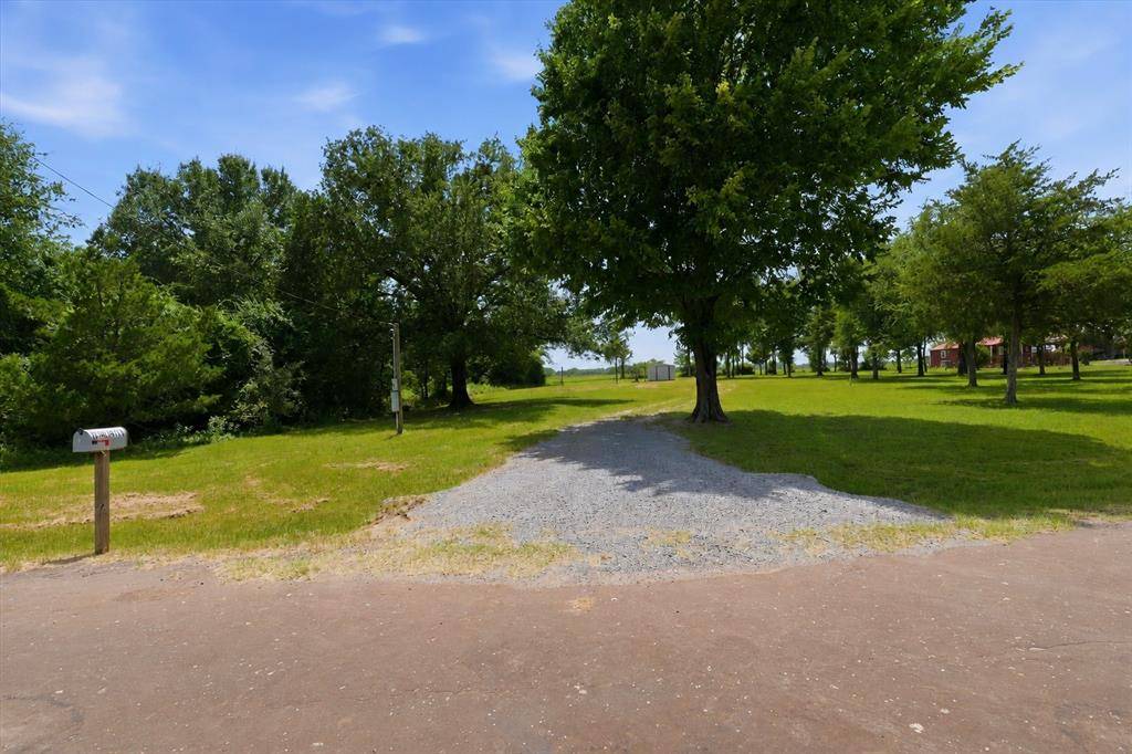 3246 LCR 750, Thornton, TX 76687