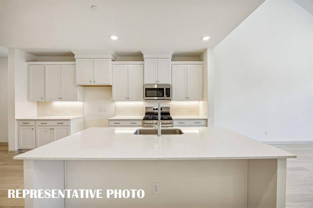 3563 Pierce Lane, Grand Prairie, TX 75052