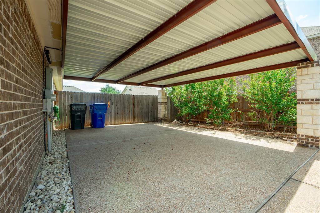 219 Oak Meadow Trail, Waco, TX 76657