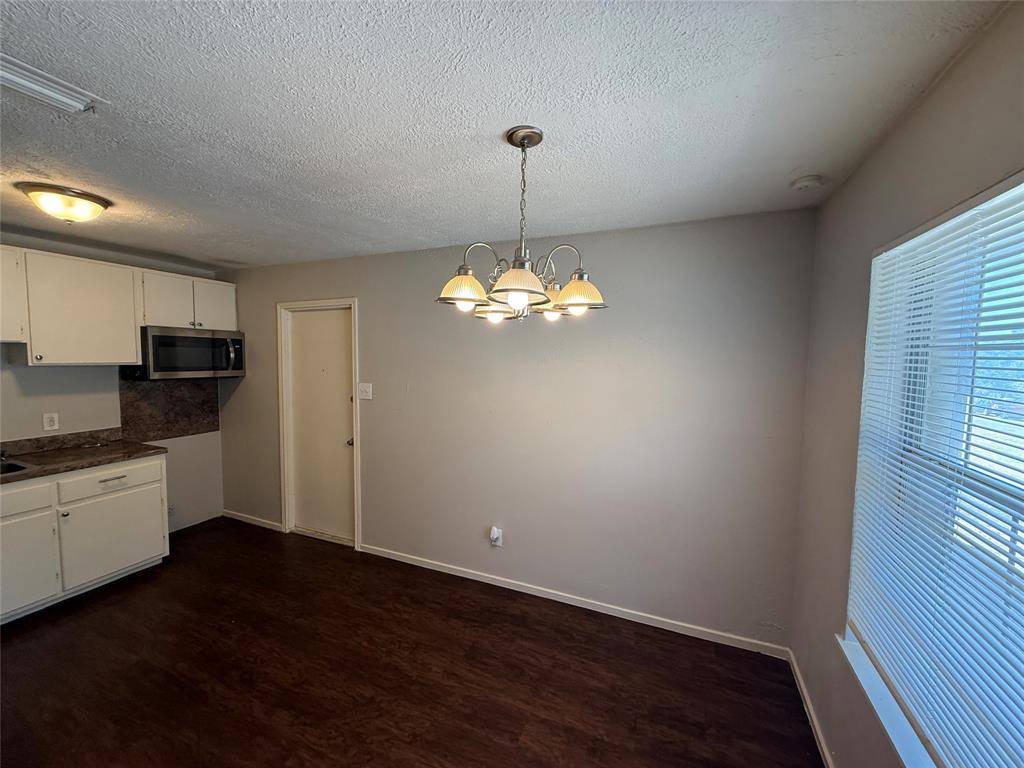 4250 Wiley College Drive, Dallas, TX 75241