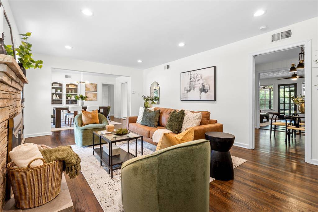 1110 Western Boulevard, Arlington, TX 76013