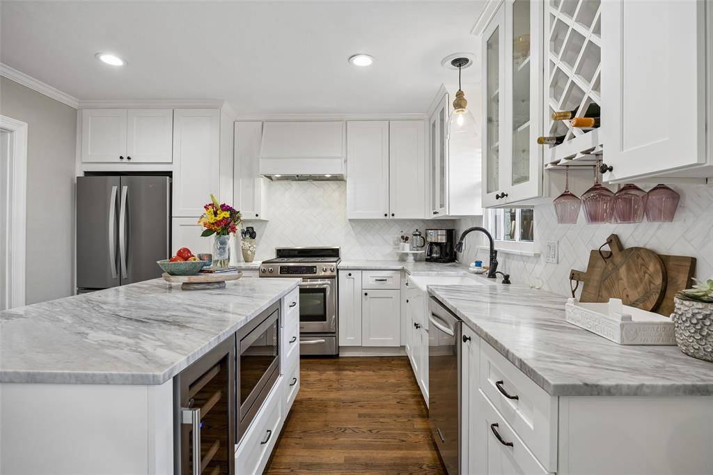 6203 Kenwood Avenue, Dallas, TX 75214