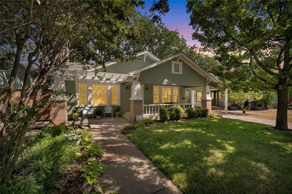 4532 Pershing Avenue, Fort Worth, TX 76107