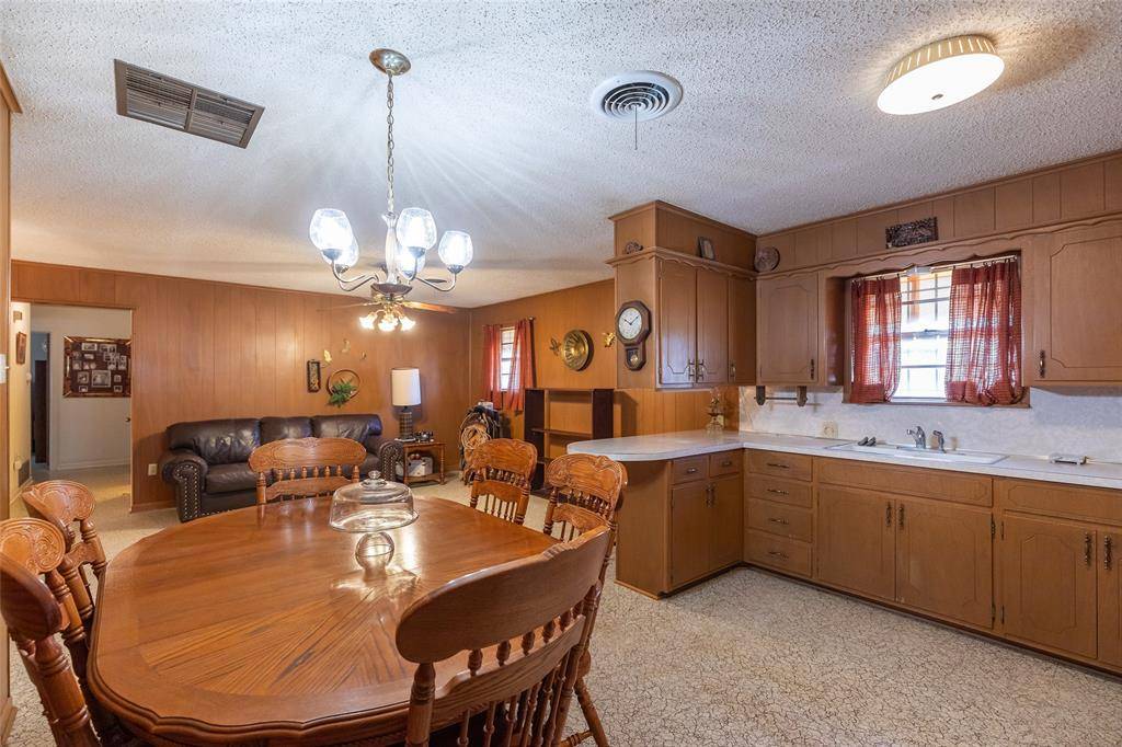 112 Cherry, Merkel, TX 79536