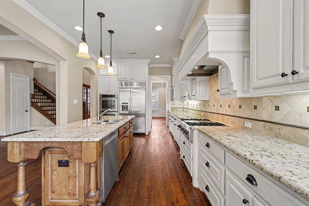 408 Blue Ridge Court, Allen, TX 75013