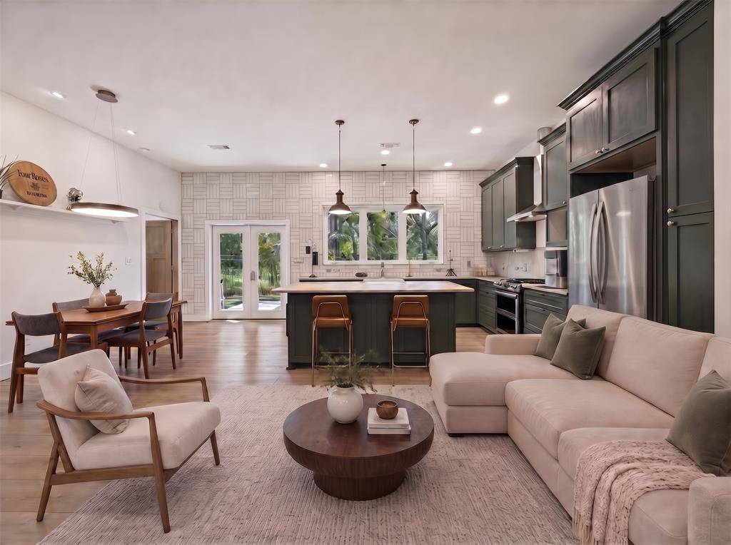 2530 Flora Lane, Denison, TX 75020