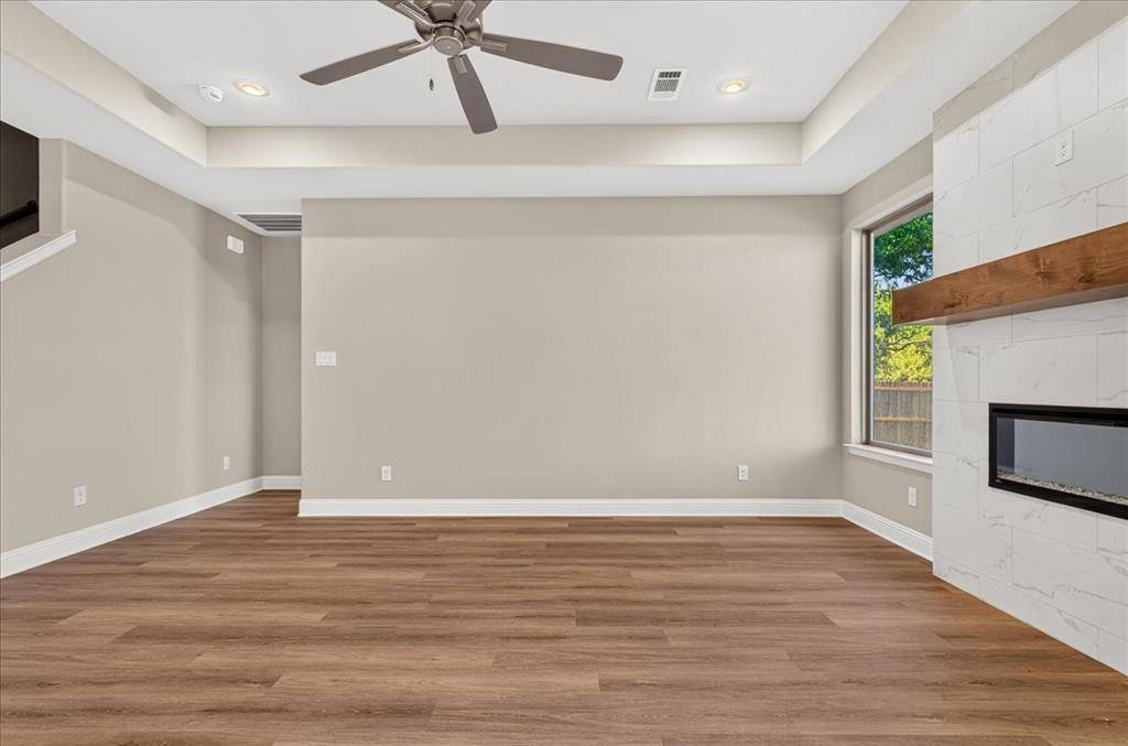 213 S Atwood Street, Boyd, TX 76023