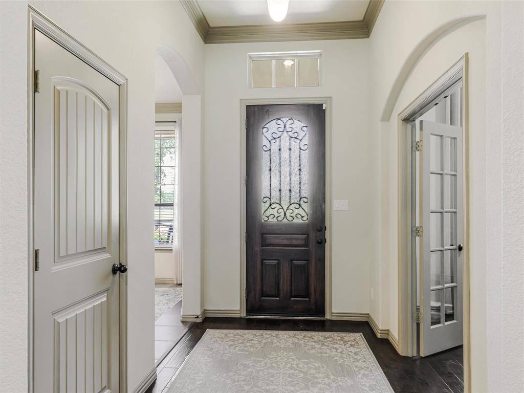 101 Sandlin Court, Springtown, TX 76082