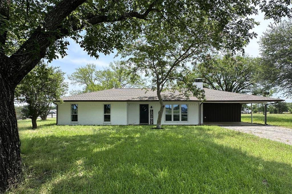 5772 N State Highway 78, Bonham, TX 75418