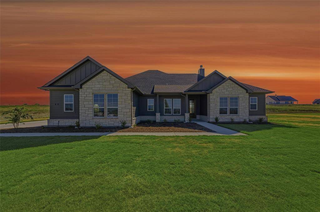 153 Big Sky Road, Decatur, TX 76234