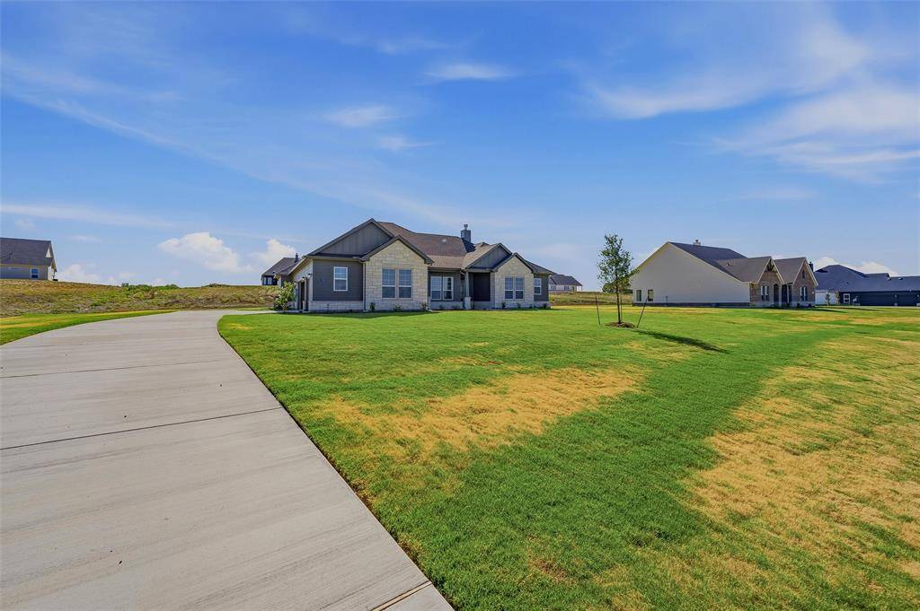 153 Big Sky Road, Decatur, TX 76234