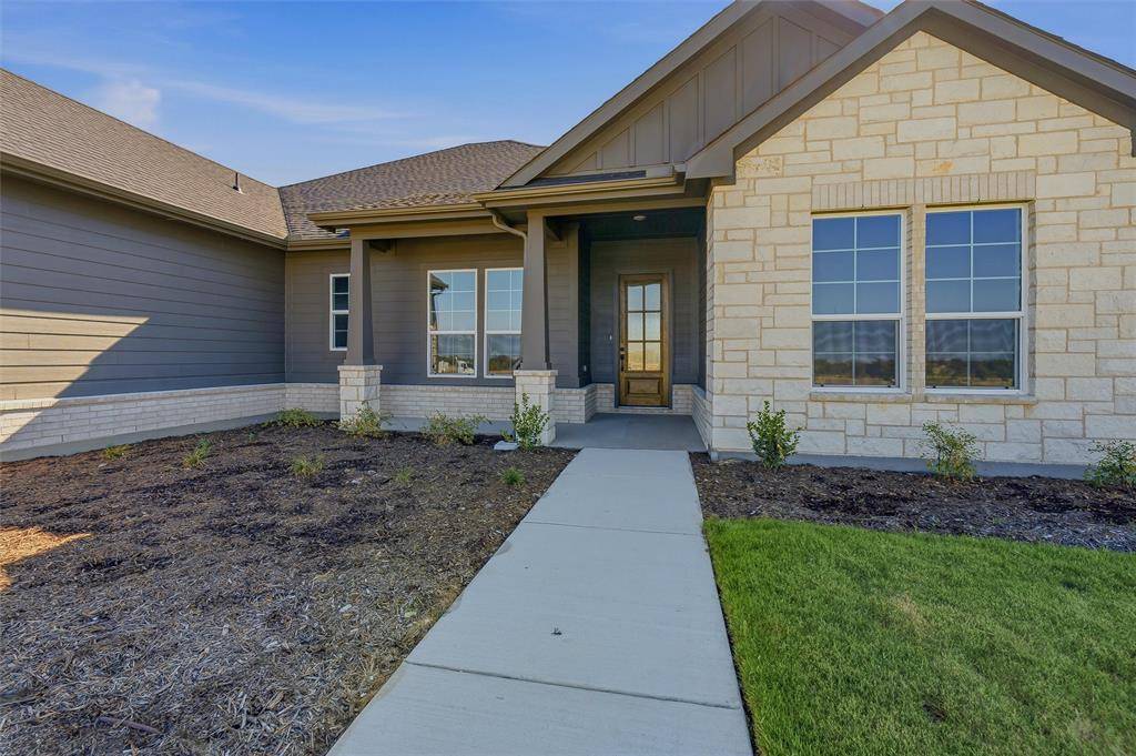 153 Big Sky Road, Decatur, TX 76234