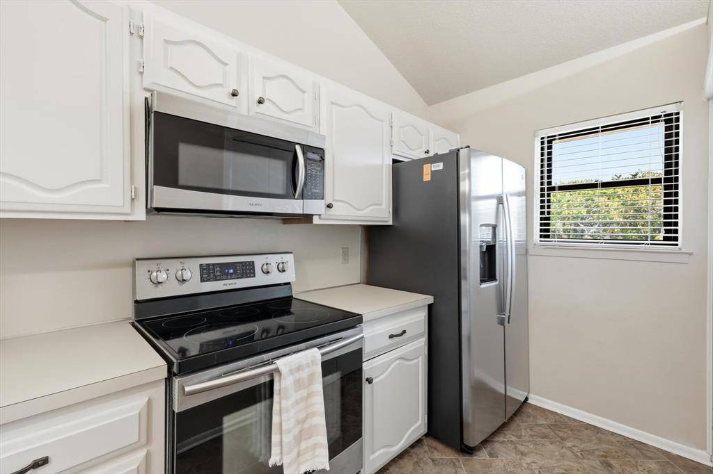 3033 Hells Gate Loop #E207, Strawn, TX 76475
