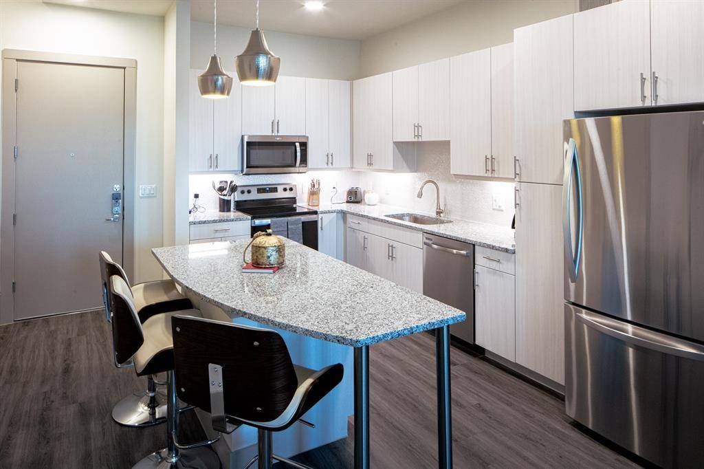601 N Oak Street #302, Roanoke, TX 76262