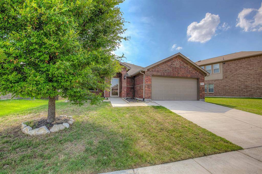 14349 Mariposa Lily Lane, Fort Worth, TX 76052