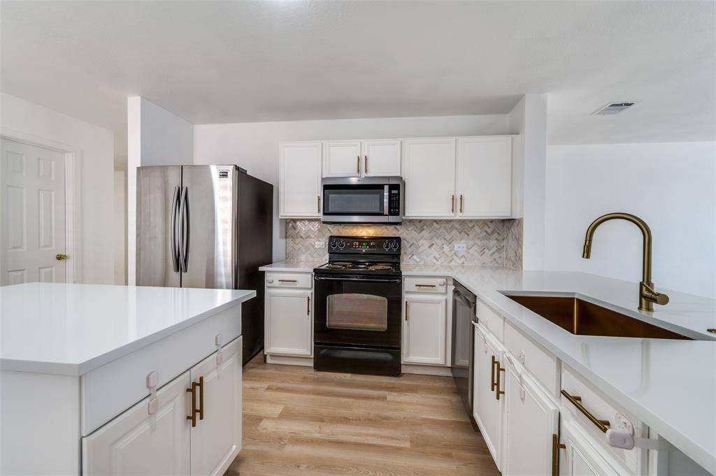 4912 Pacific Way Drive, Frisco, TX 75036