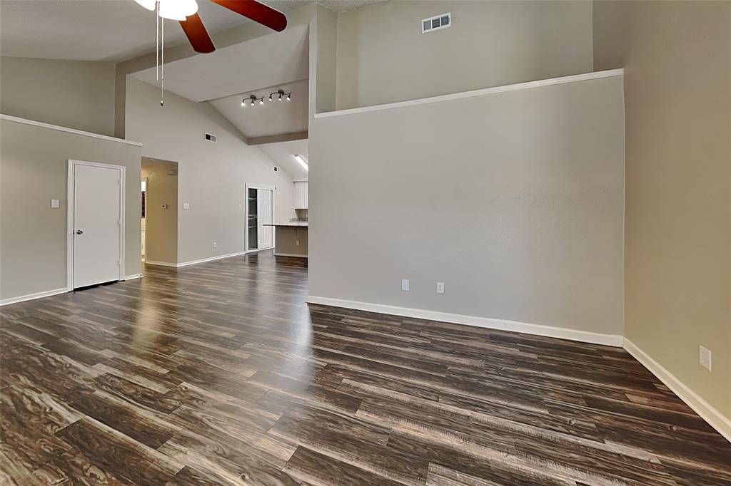 2016 Avignon Drive, Carrollton, TX 75007