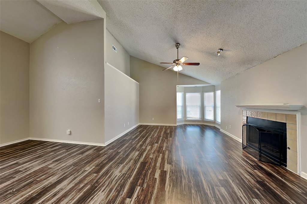 2016 Avignon Drive, Carrollton, TX 75007