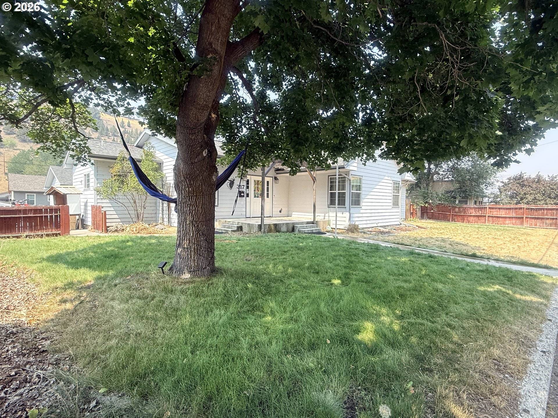 317 S CANYON BLVD, John Day, OR 97845
