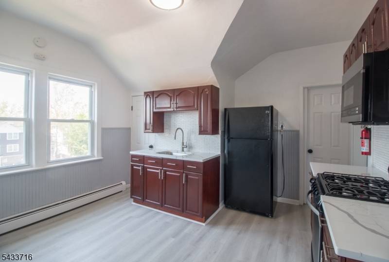 221 Silver Ave #3, Hillside Twp., NJ 07205