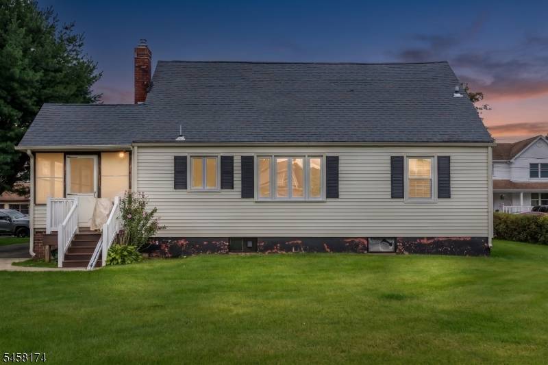 42 Ferro Monte Ave, Roxbury Twp., NJ 07847