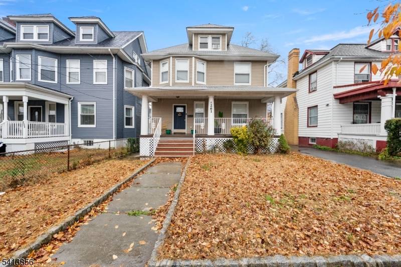 263 Stiles St, Elizabeth City, NJ 07208