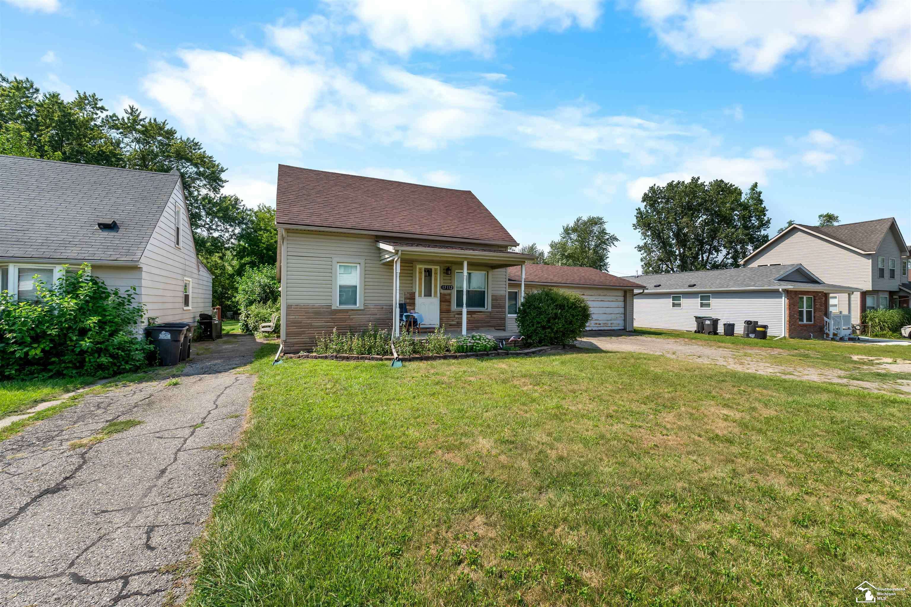 15112 Oldham ST, Taylor, MI 48180