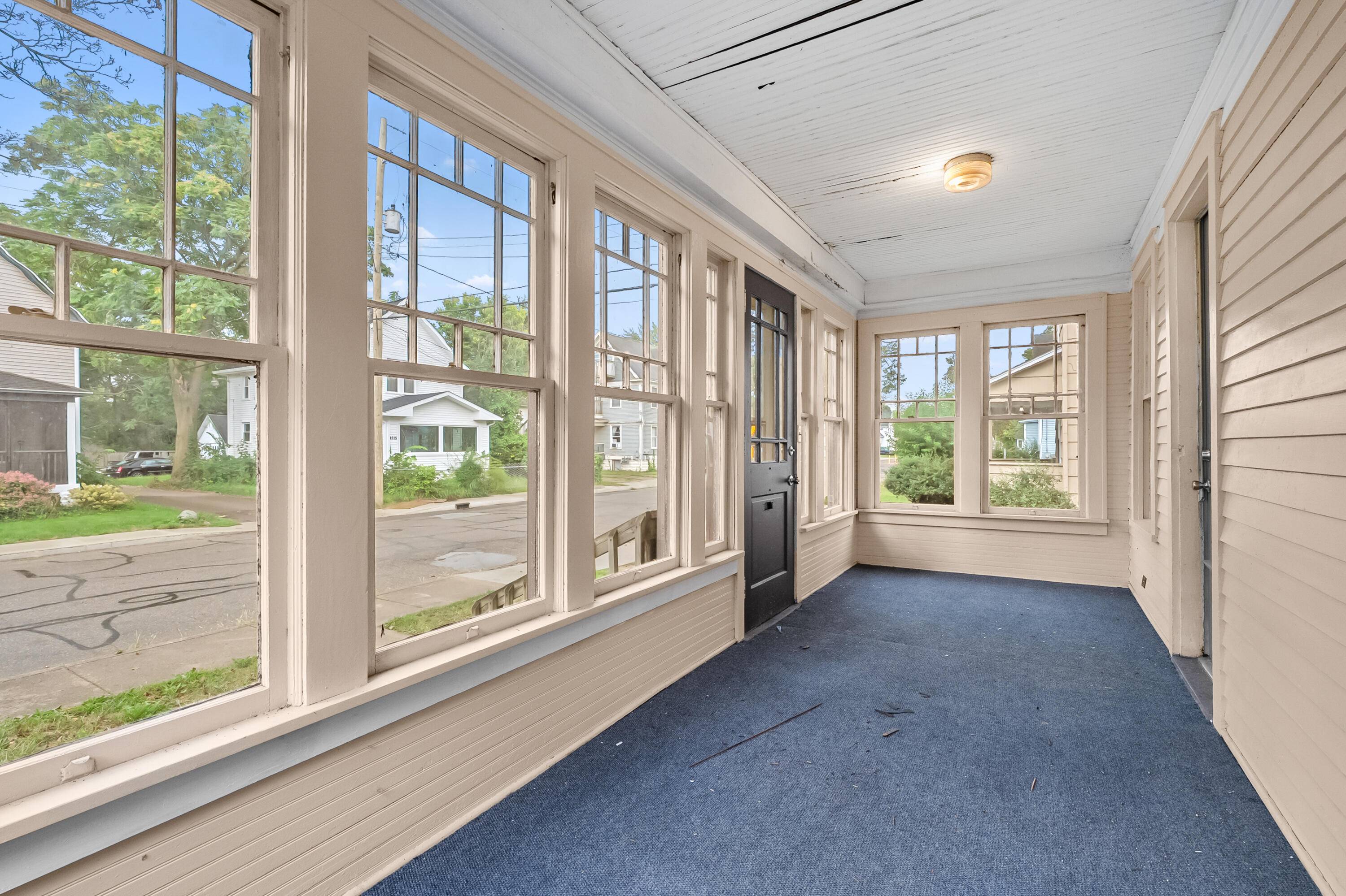 1512 Race ST, Kalamazoo City, MI 49001
