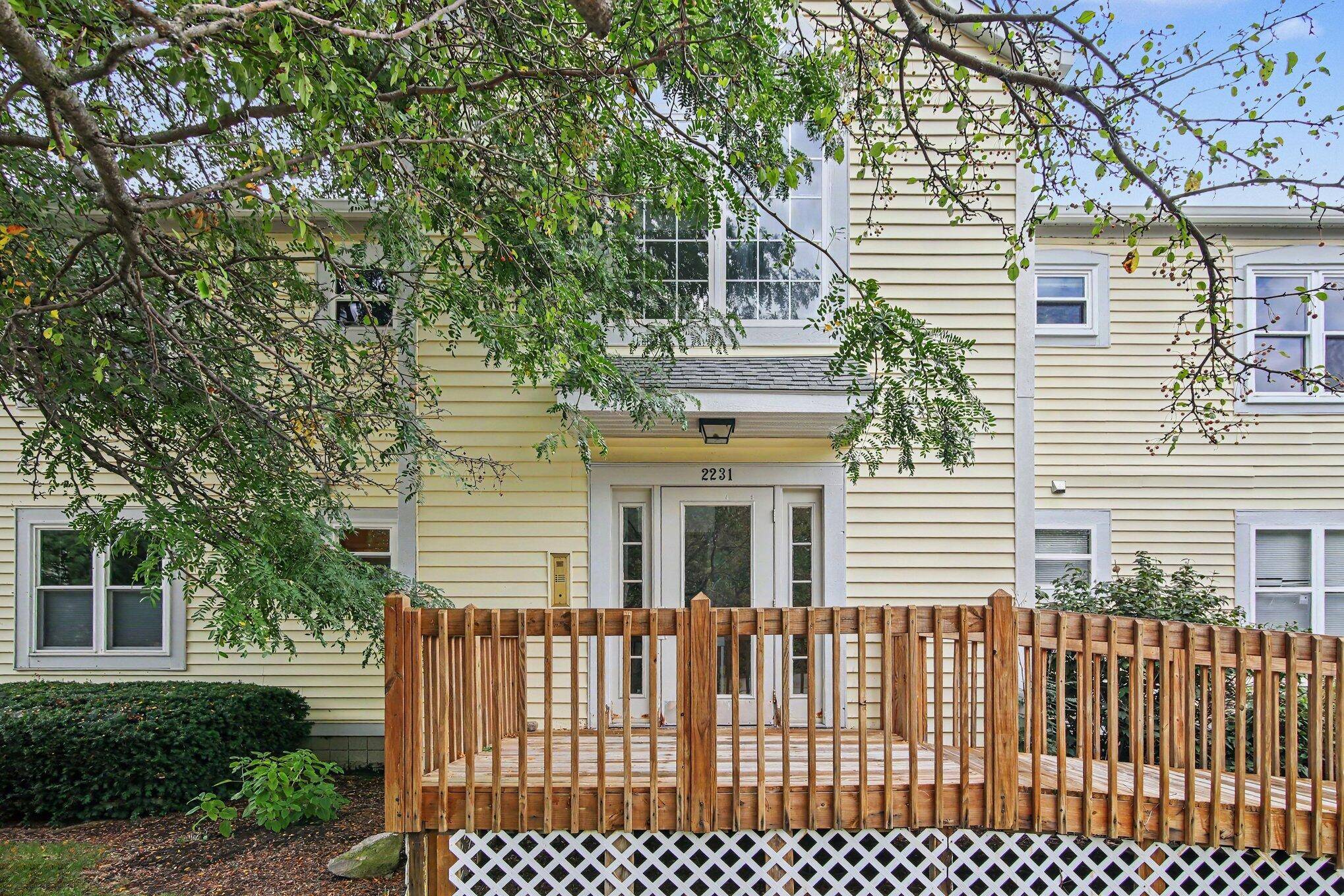2231 S Huron Pkwy #2, Ann Arbor, MI 48104