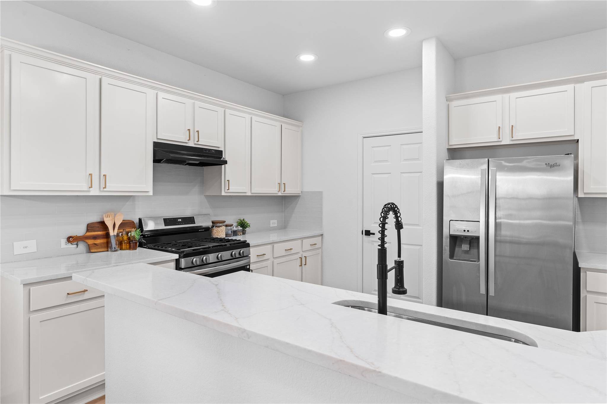 381 Tranquility MTN, Buda, TX 78610