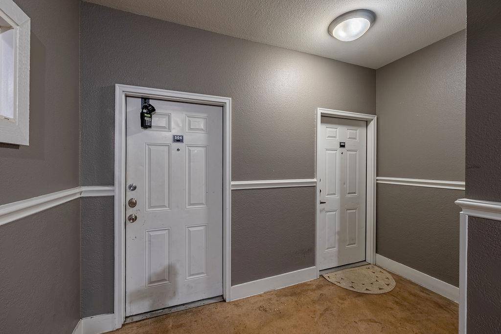910 W 25th ST #504, Austin, TX 78705