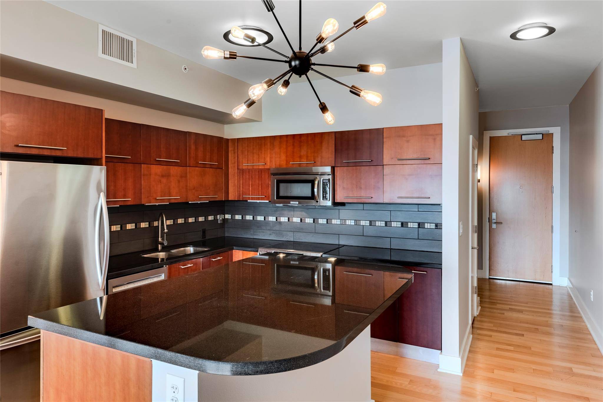 603 Davis ST #1201, Austin, TX 78701