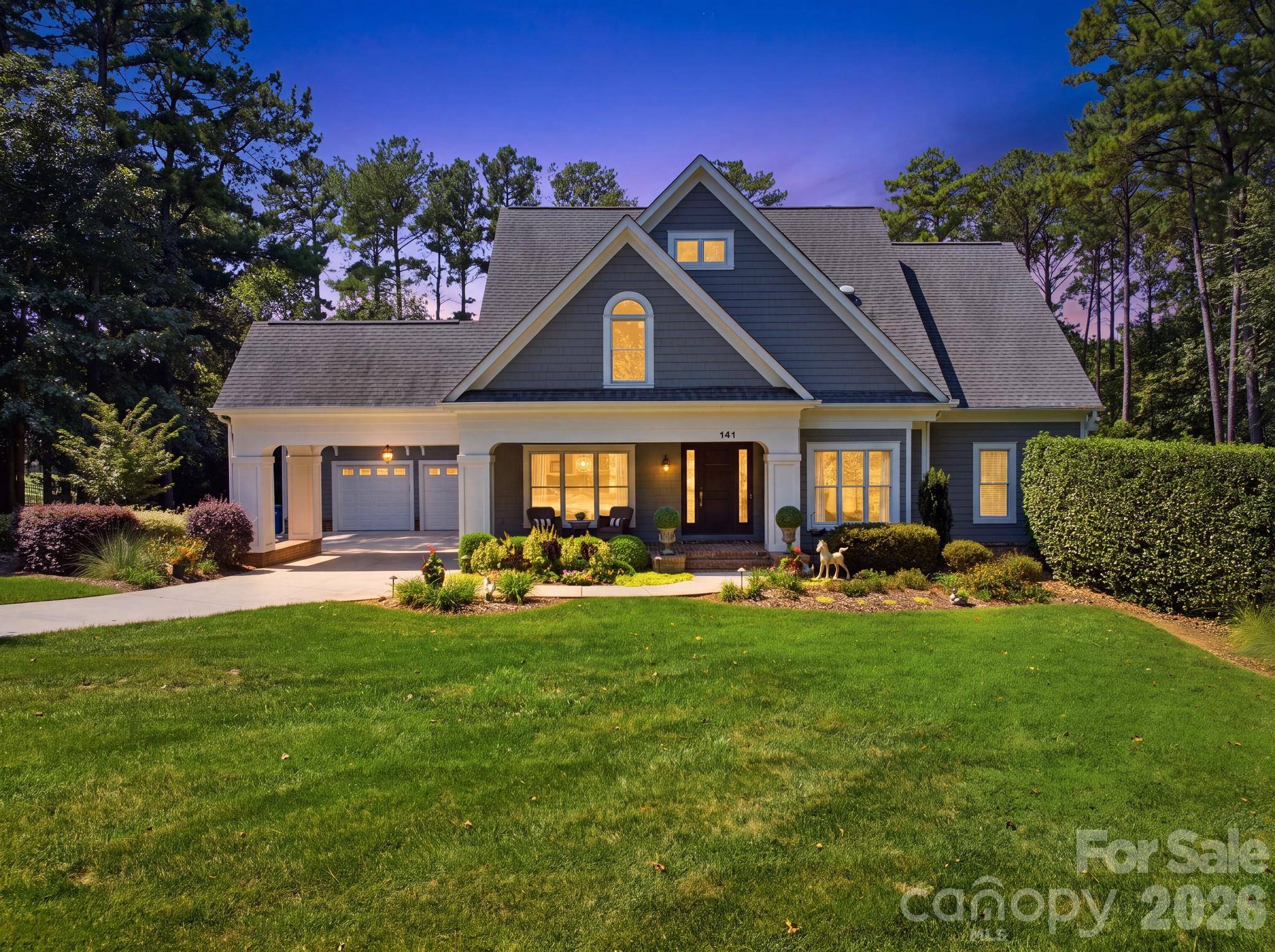 141 Stonewall Beach LN, Mooresville, NC 28117