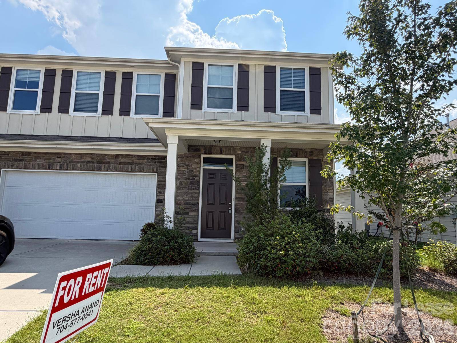 9002 Foxcroft DR, Monroe, NC 28110