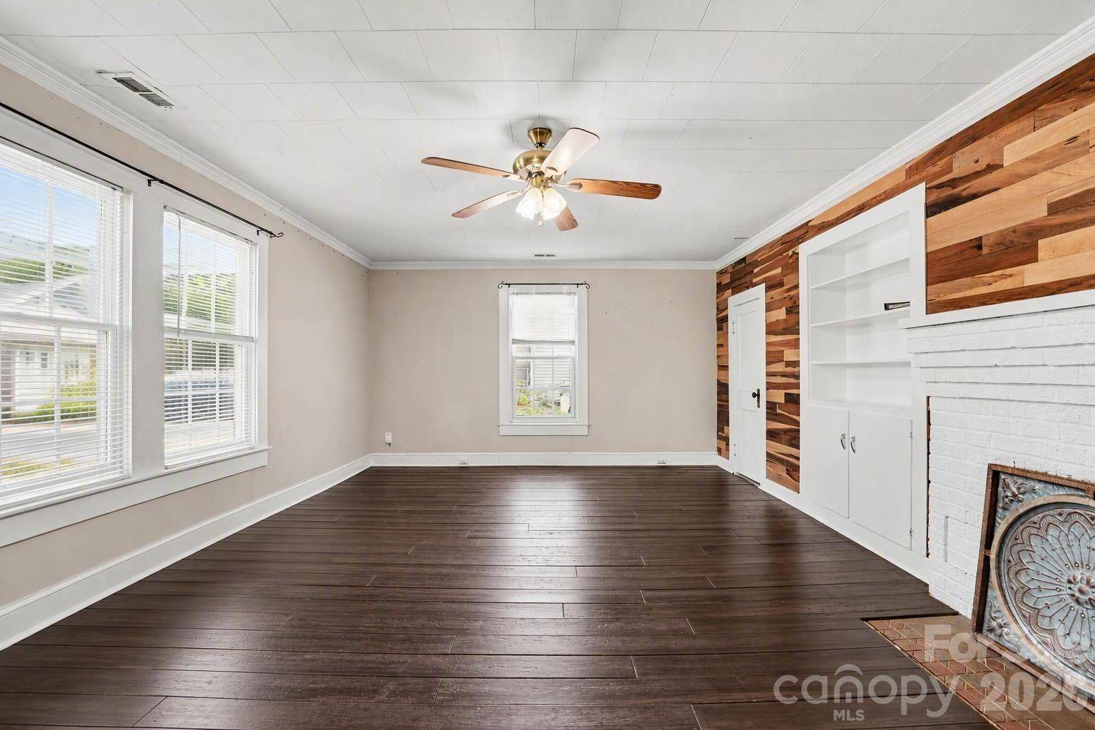 1911 Central DR, Kannapolis, NC 28083