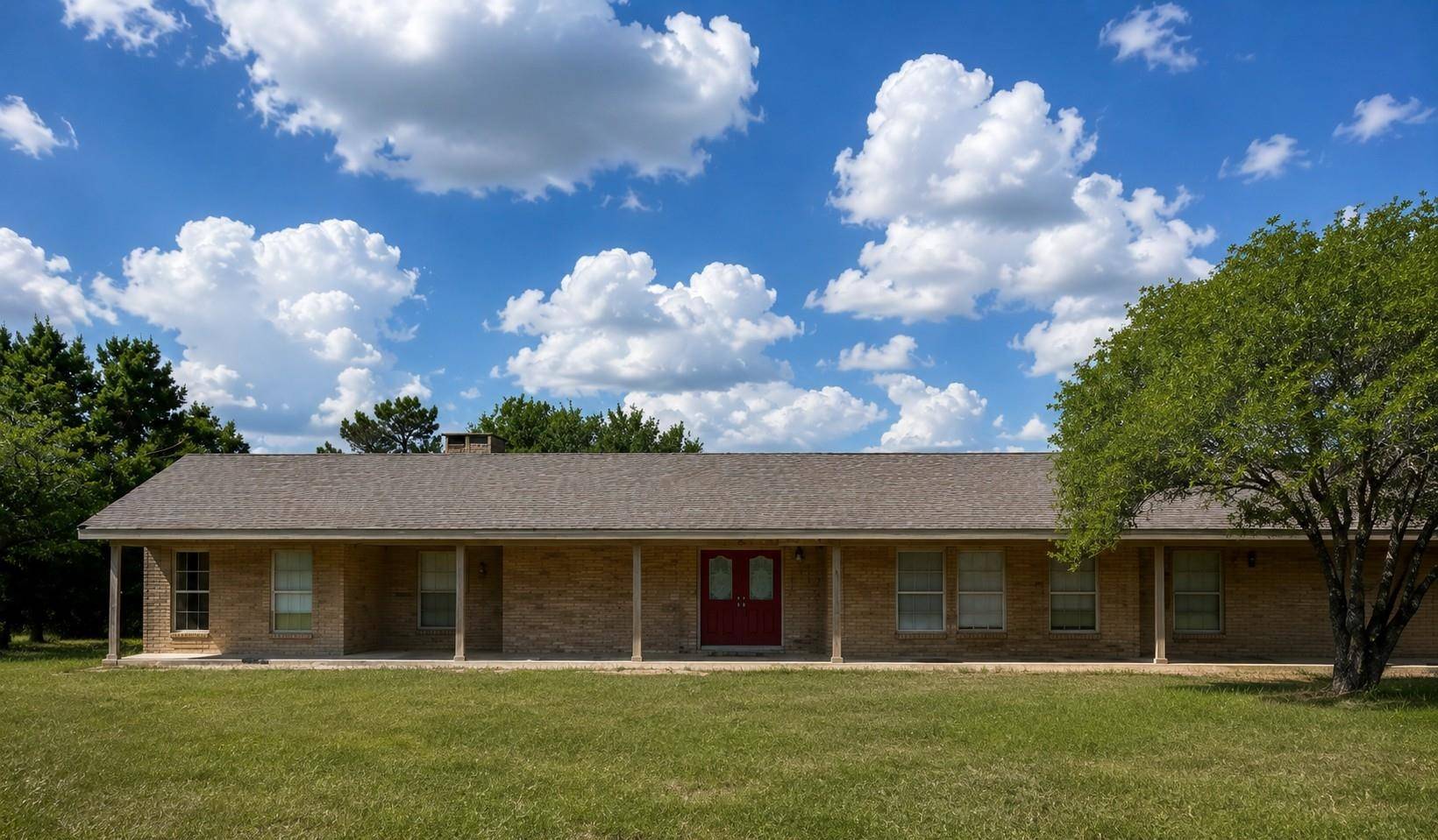 1705 County Road 111, Lampasas, TX 76550
