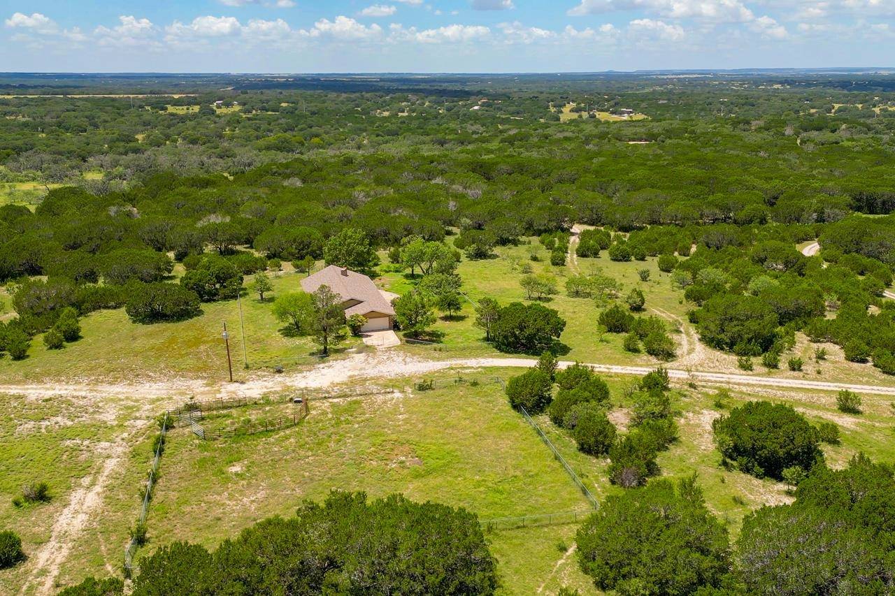 1705 County Road 111, Lampasas, TX 76550