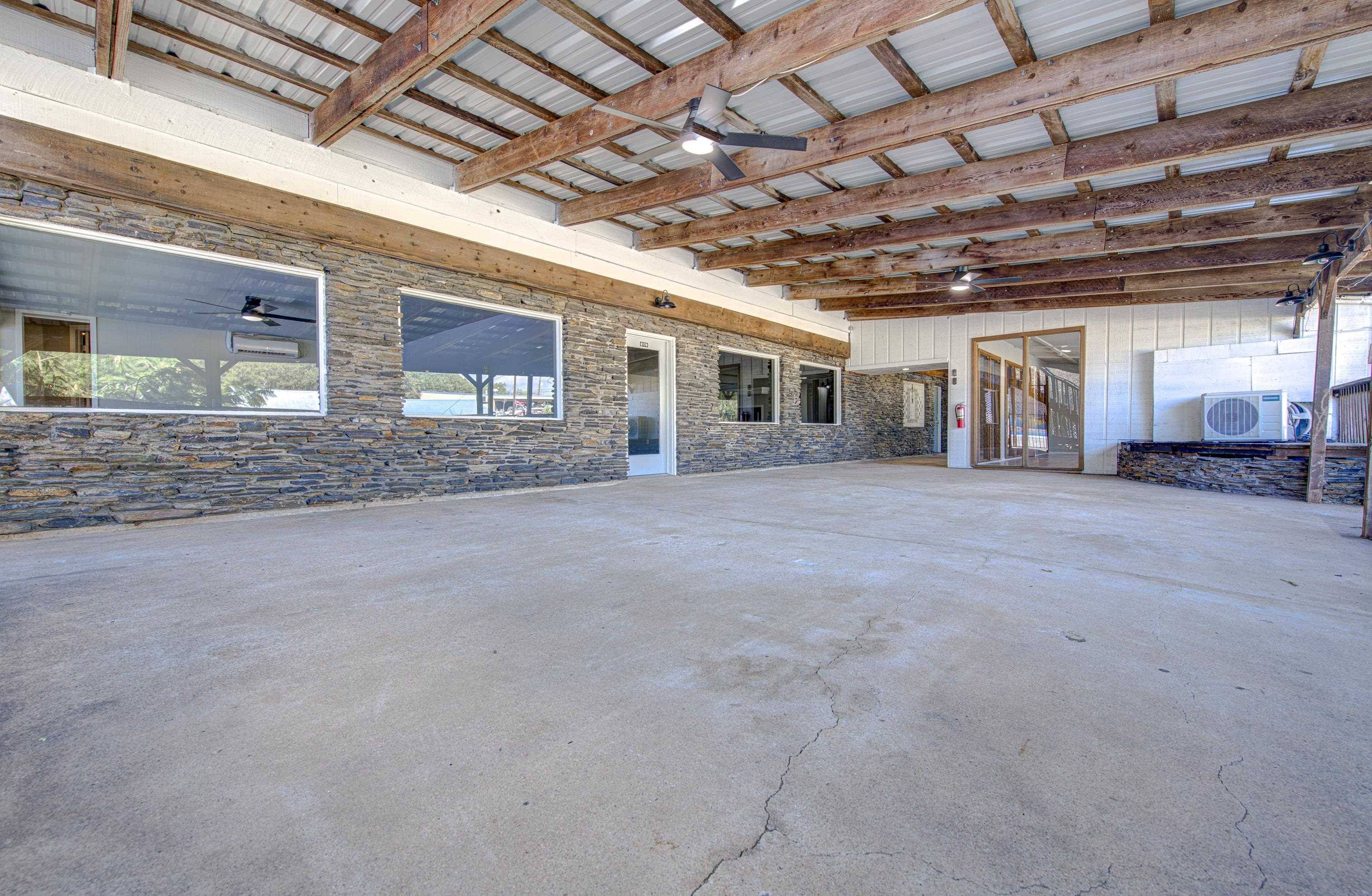 705 Sunrise AVE, Sunrise Beach, TX 78643