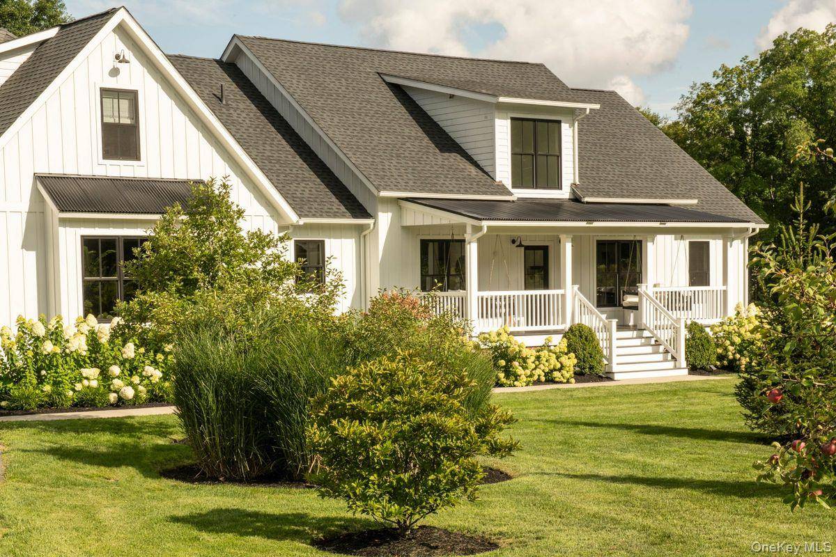 11 Crimson Hill, Rhinebeck, NY 12572