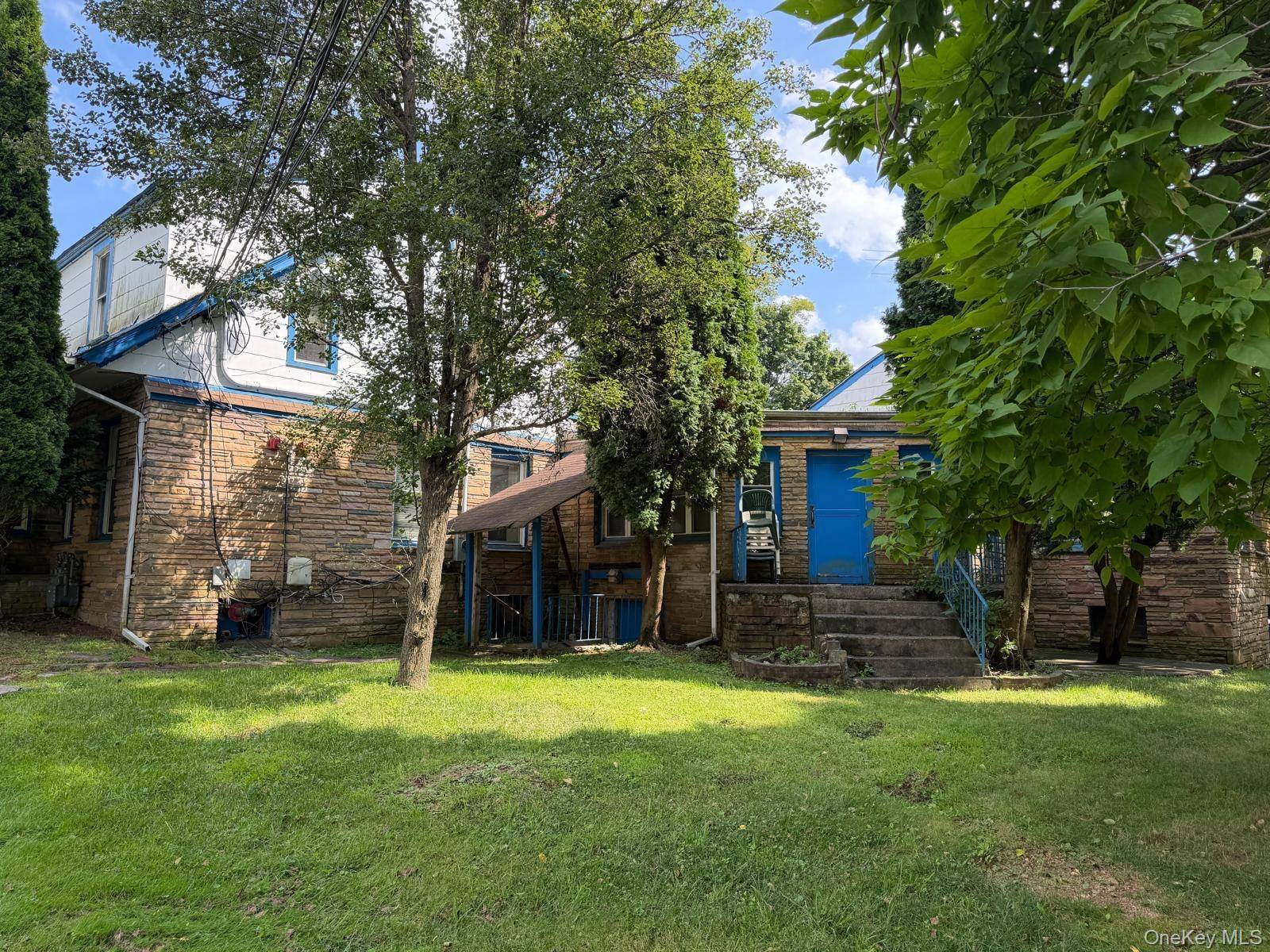 184 S Pascack RD, Nanuet, NY 10954