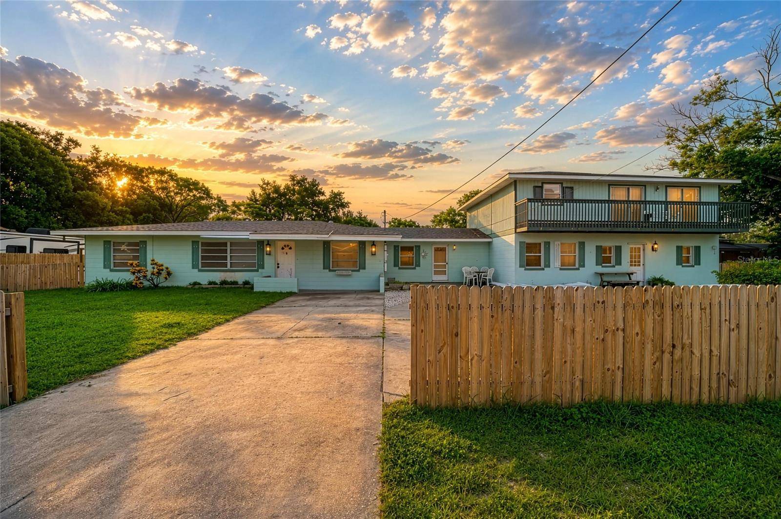 5423 21ST ST W, Bradenton, FL 34207