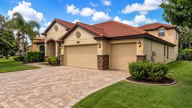 3950 SUNSET LAKE DR, Lakeland, FL 33810