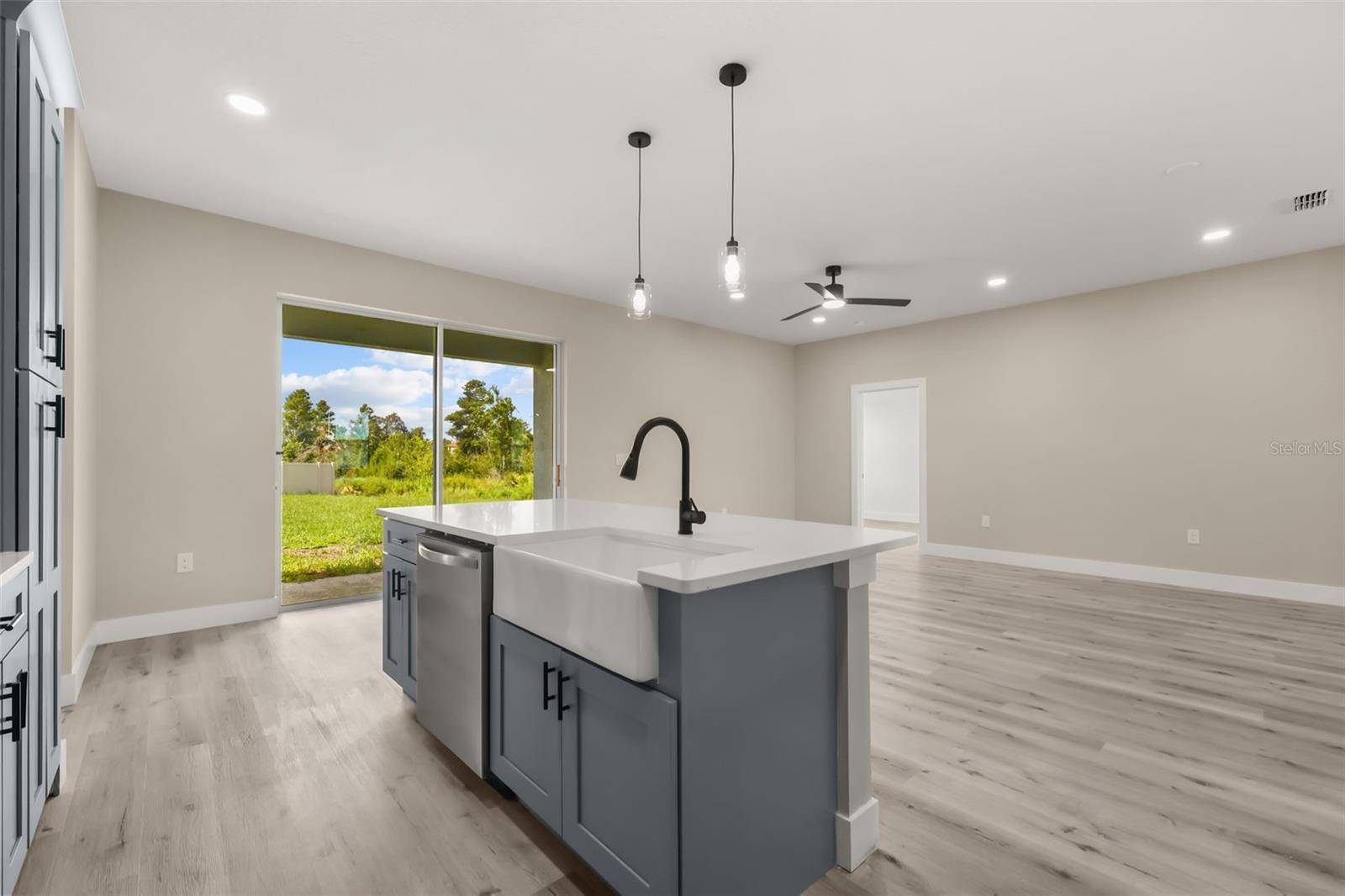 367 CAMELLIA CT, Kissimmee, FL 34759