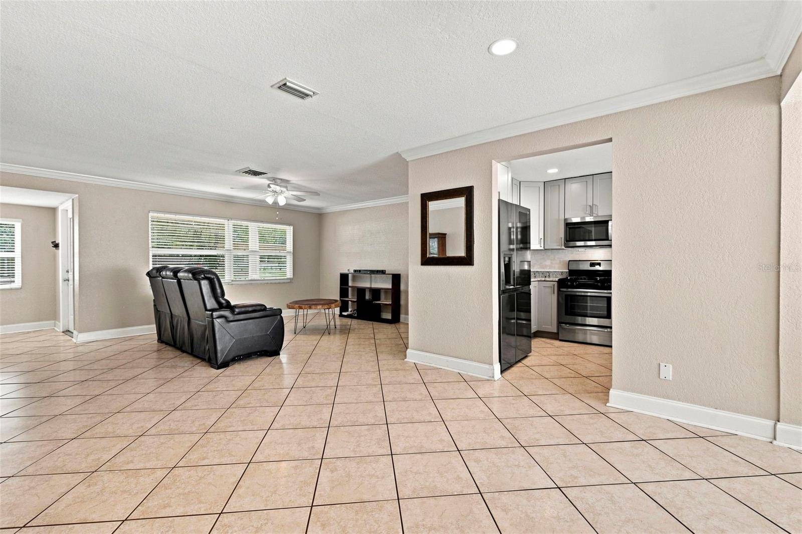 7719 91ST ST, Seminole, FL 33777